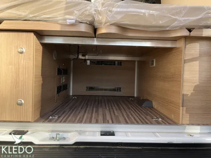 Fahrzeugbild Malibu Van Compact 540 DB #7