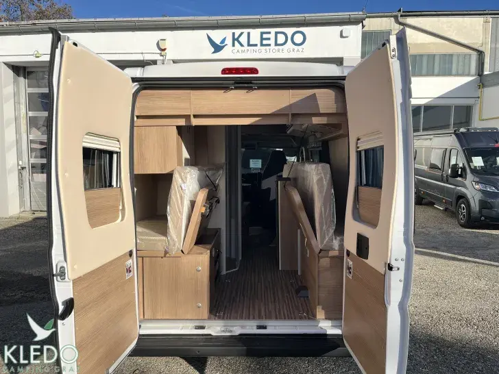 Fahrzeugbild Malibu Van Compact 540 DB #6
