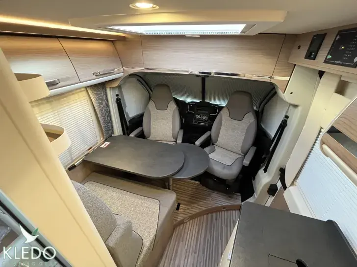 Fahrzeugbild Malibu Van Compact 540 DB #13