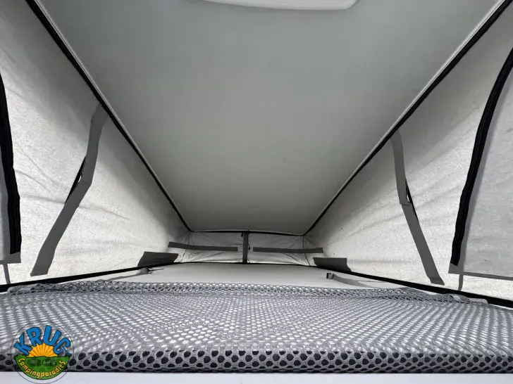 Fahrzeugbild Pössl Summit SHINE 600 L mit Schlafdach #11