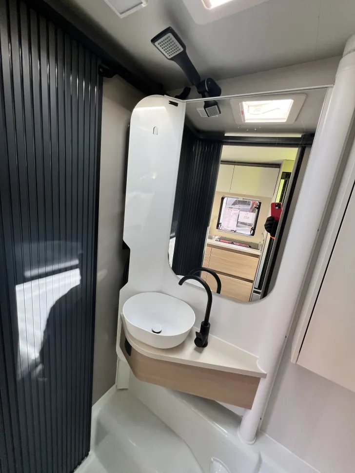Fahrzeugbild Adria Action 391 PD #35