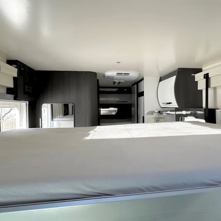 Fahrzeugbild Roller Team ZEFIRO 295 TL Bestens gepflegt – #5