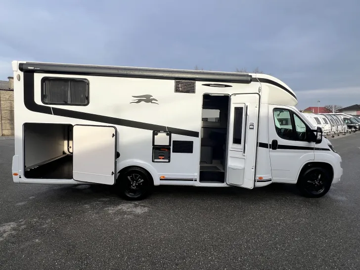 Fahrzeugbild Laika Kosmo L 409 Abverkauf-Sie sparen 13.819,- #8