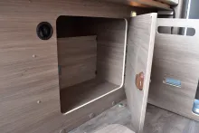 Fahrzeugbild Carado CV 602 pro Längsbetten, 2. Batterie, 5,99 #34