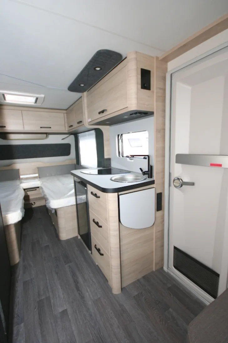 Fahrzeugbild Weinsberg CaraOne 480 EU #3