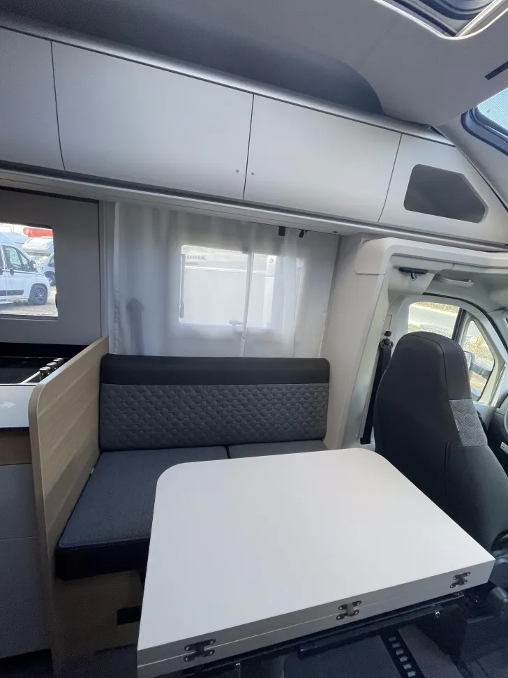 Fahrzeugbild Adria Coral Axess 650 DL #13