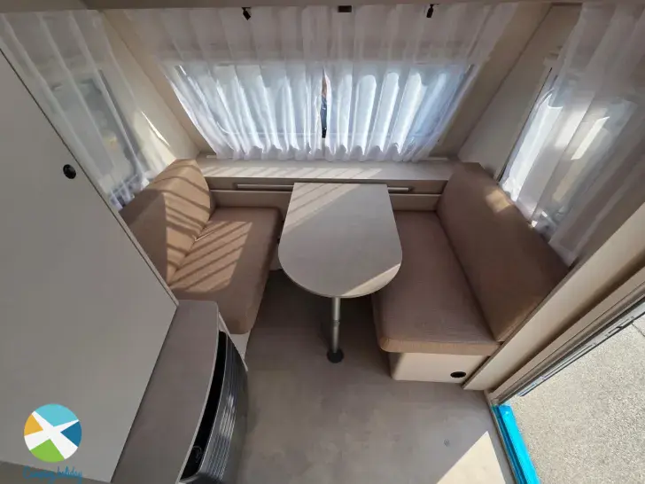 Sicht vorne-hinten LMC Sassino 460 E