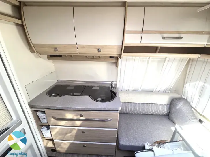 Sicht vorne-hinten Fendt Bianco Activ 390 FHS