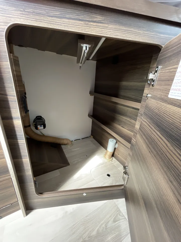 Fahrzeugbild Laika Ecovip H 2109 - Vermittlungsverkauf - #12