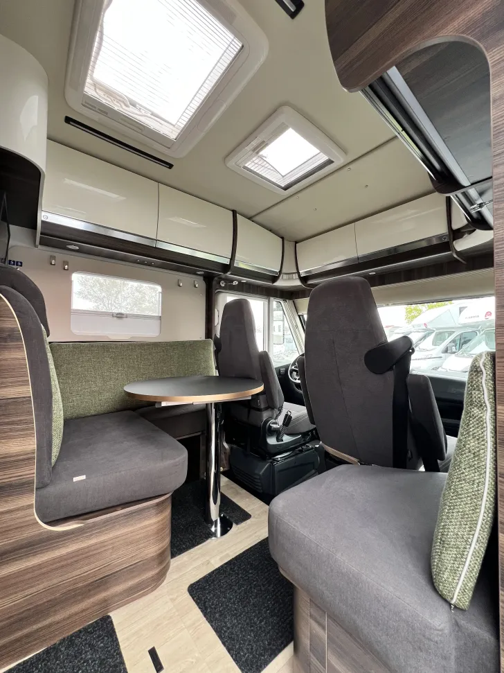 Fahrzeugbild Laika Ecovip H 2109 - Vermittlungsverkauf - #19