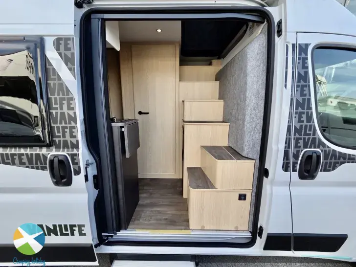 Sicht vorne-hinten Sunlight Camper Van CLIFF 540 Vanlife