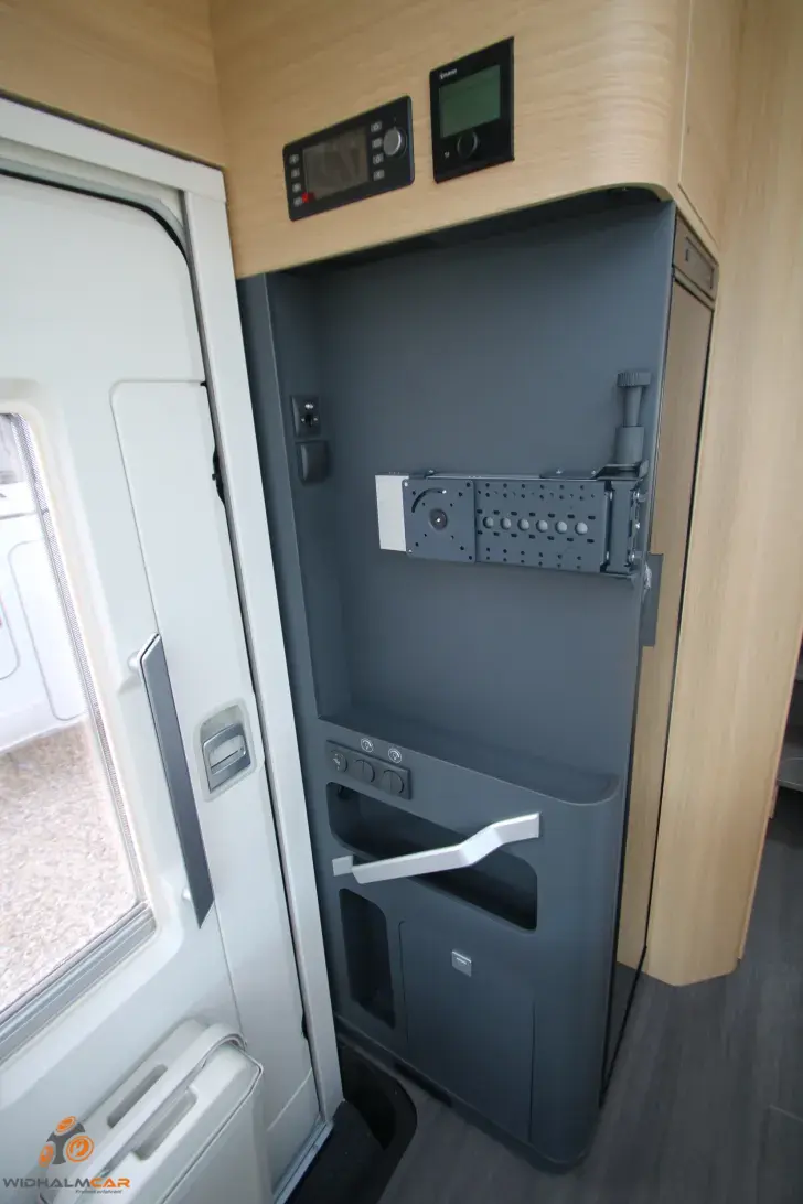 Fahrzeugbild Adria Coral Axess 650 DL #22