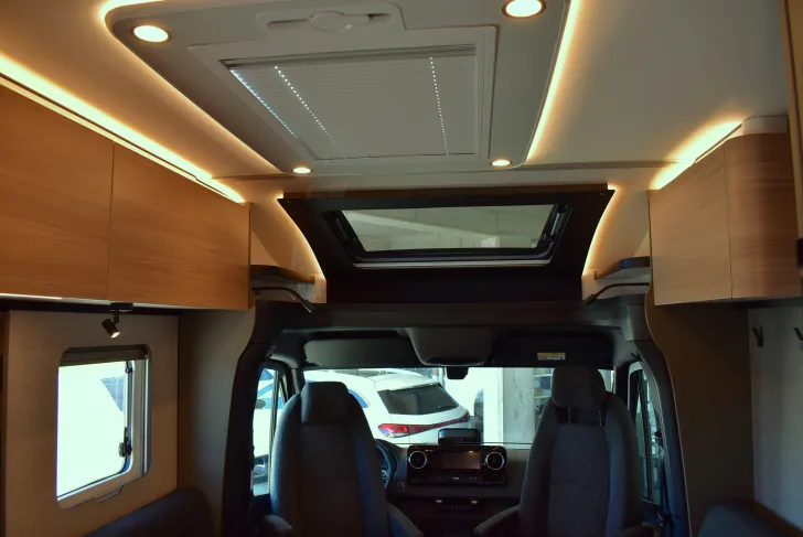 Fahrzeugbild Hymer GT-S 685 Face-to-Face, Raumbad, Autom. #6