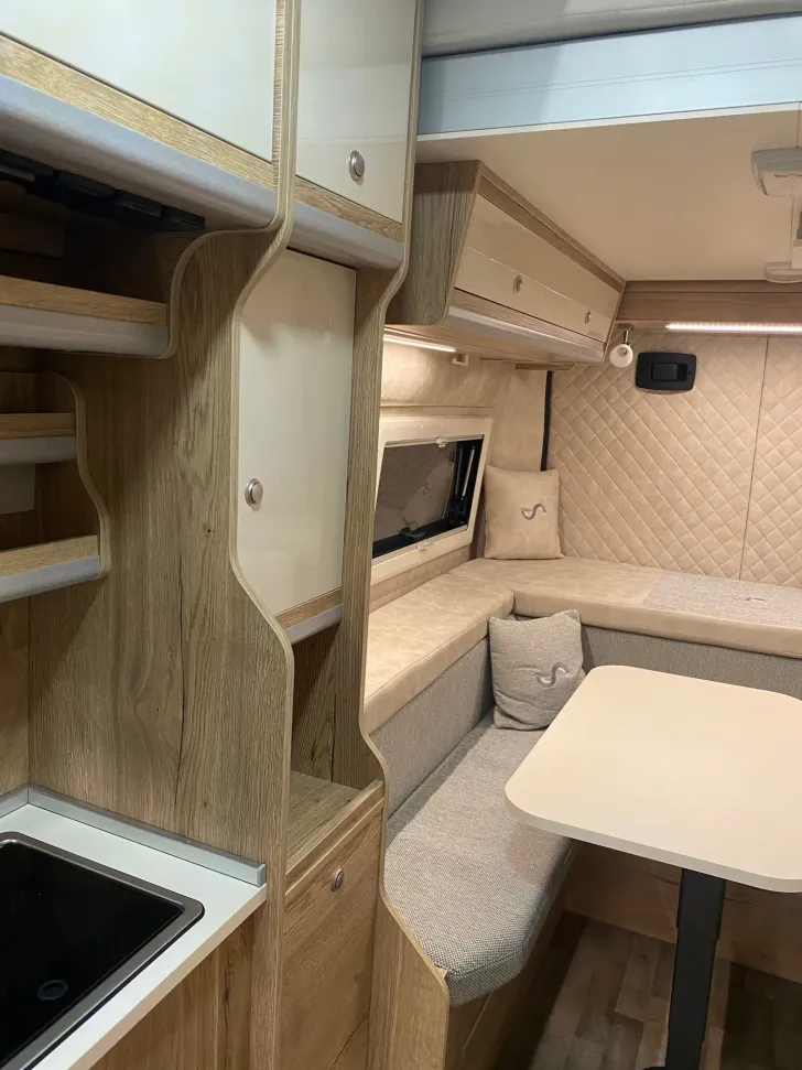 Fahrzeugbild Megamobil MEGA LOUNGE 640 165 PS Neupreis #15