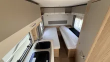 Sicht vorne-hinten LMC Sassino 460 E