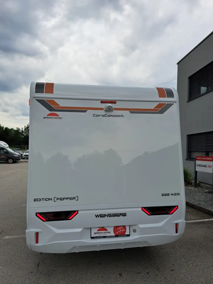 Schräg Hinten Weinsberg CaraCompact 600 MEG EDITION [PEPPER]