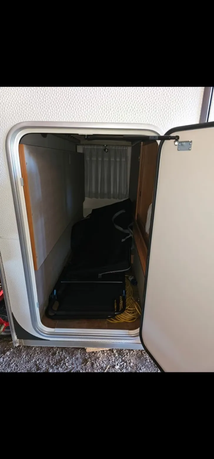 Fahrzeugbild Bürstner Premio 495 TK Mehr gepflegt als gefahren #9