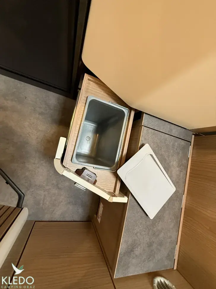 Fahrzeugbild Malibu genius 641 LE #33