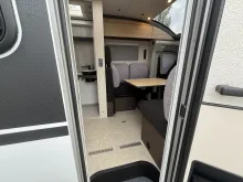 Fahrzeugbild Bürstner Signature SFT 7.4 #37
